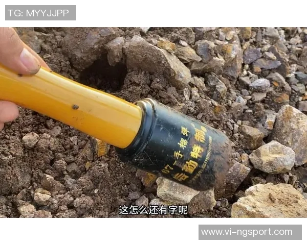 新鹏城手榴弹战术引发混乱三镇防线失误致丢关键进球