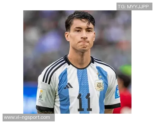 拜仁右后卫博伊再次成为尤文引援目标引发关注